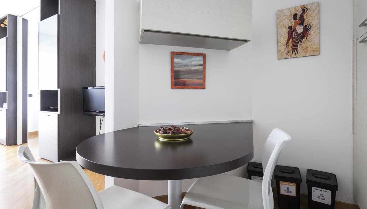 Italianway-Colletta Apartment มิลาน ภายนอก รูปภาพ