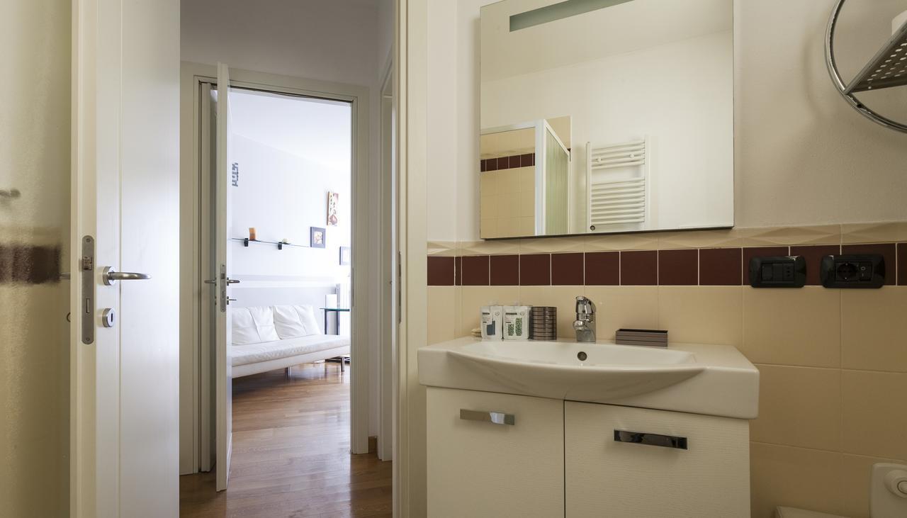 Italianway-Colletta Apartment มิลาน ภายนอก รูปภาพ