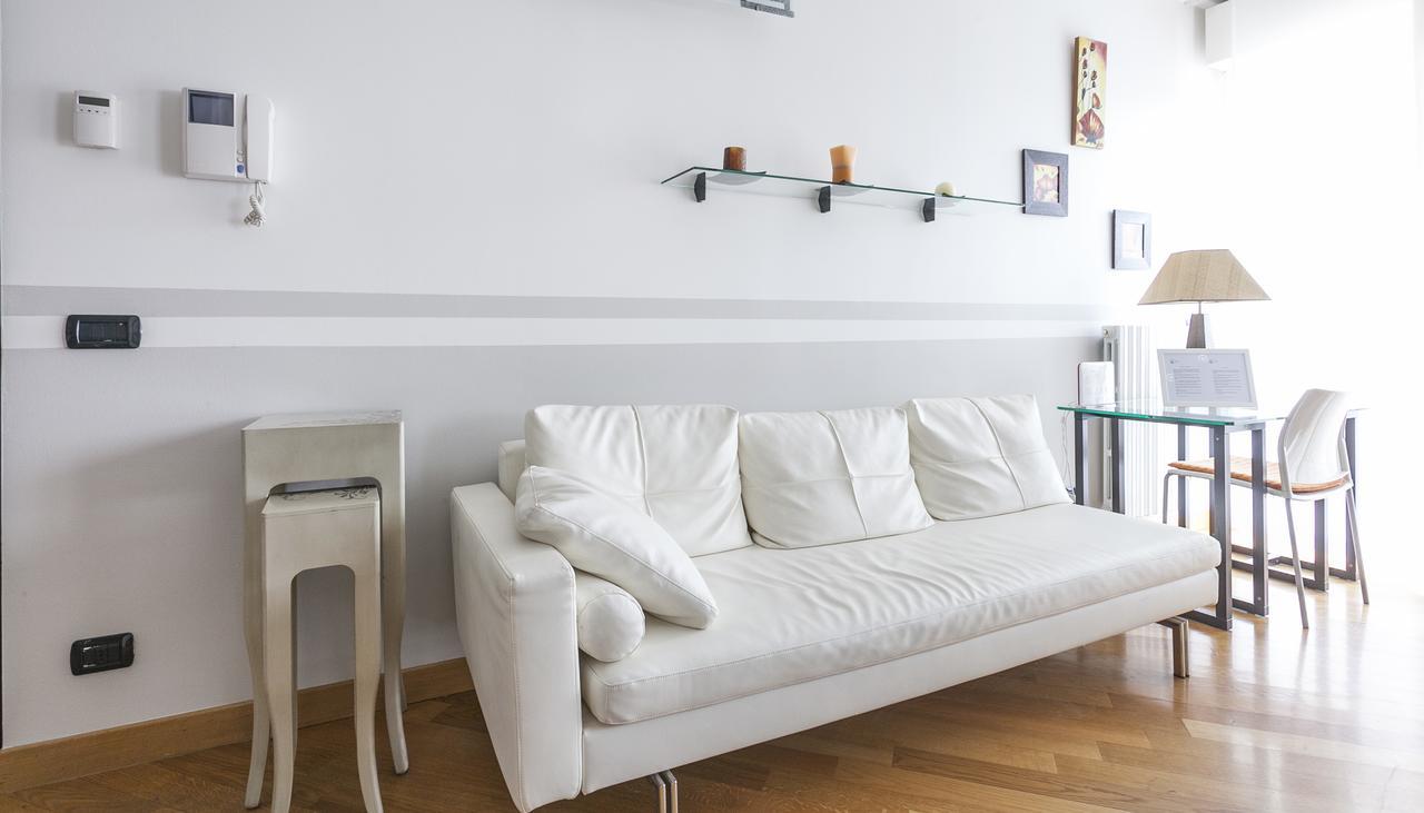 Italianway-Colletta Apartment มิลาน ภายนอก รูปภาพ
