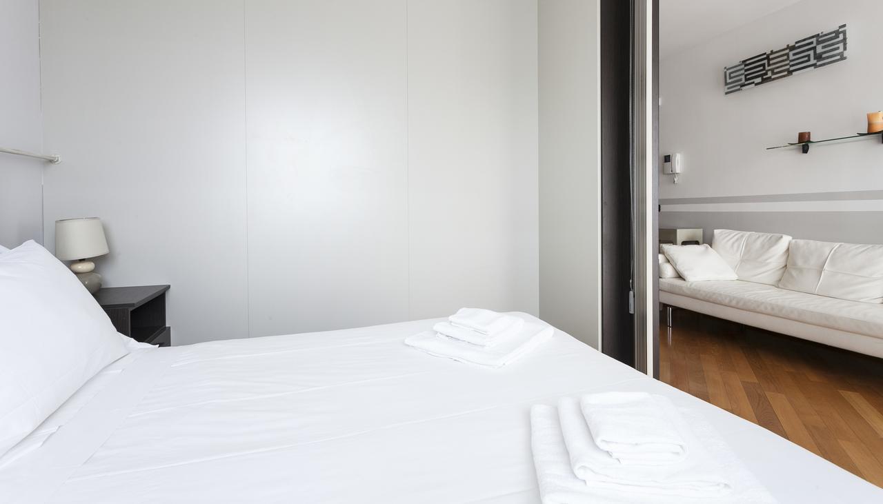 Italianway-Colletta Apartment มิลาน ภายนอก รูปภาพ